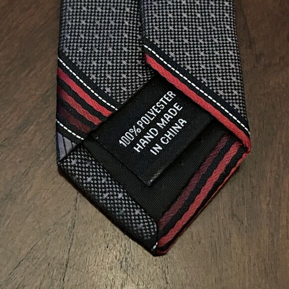 Nwt Platinum Designs Gray Red Burgundy Polyester Men’s Neck Tie Made In China - Picture 7 of 9